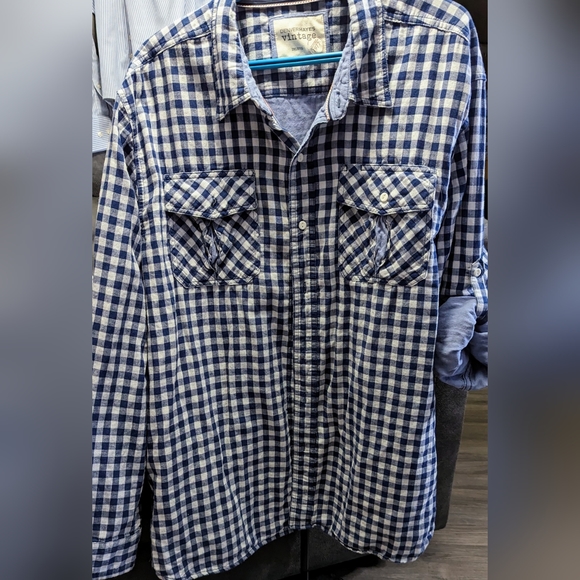 Denver Hayes Vintage brand, barely worn men's 2XL button up shirt - Picture 3 of 12